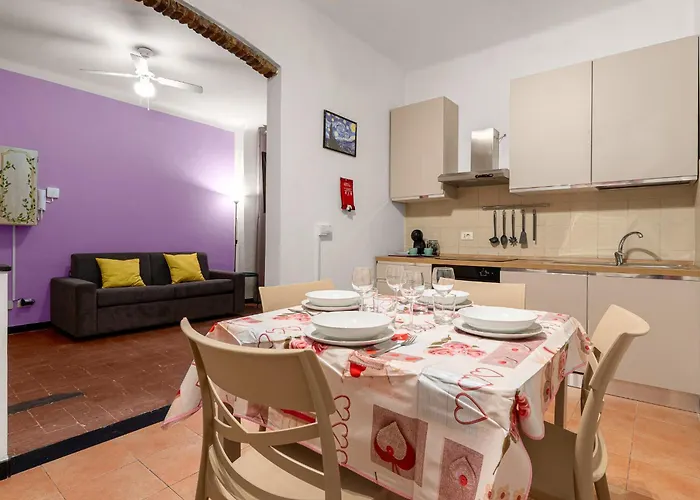 شقة Rosa Homes The Pink - Quiet, Comfortable, Closeby Center جنوة